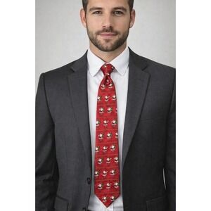 Hallmark Design Collection Neckwear Tie By MMG Holiday Traditions‎ 100% Silk Red